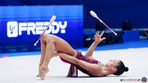 aa q raffaeli sofia ita sfe08061 copia simone ferraro ph